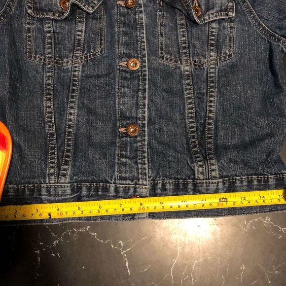 Hollywood short jean jacket size small - Picture 14 of 16